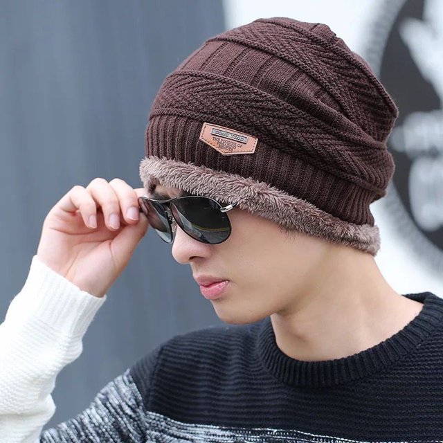 Gorro de invierno nuevo para hombre, gorro de lana gruesa con forro polar, cálido gorro de algodón para invierno, gorro tejido para otoño e invierno para mujeres jóvenes, venta al por mayor