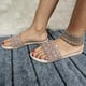 thumbnail image 1 of Sandalias planas con punta abierta y diamantes de imitación para mujer, sandalias cómodas, sandalias informales cómodas para la playa Wmkox8yii  hj789, 1 of 8