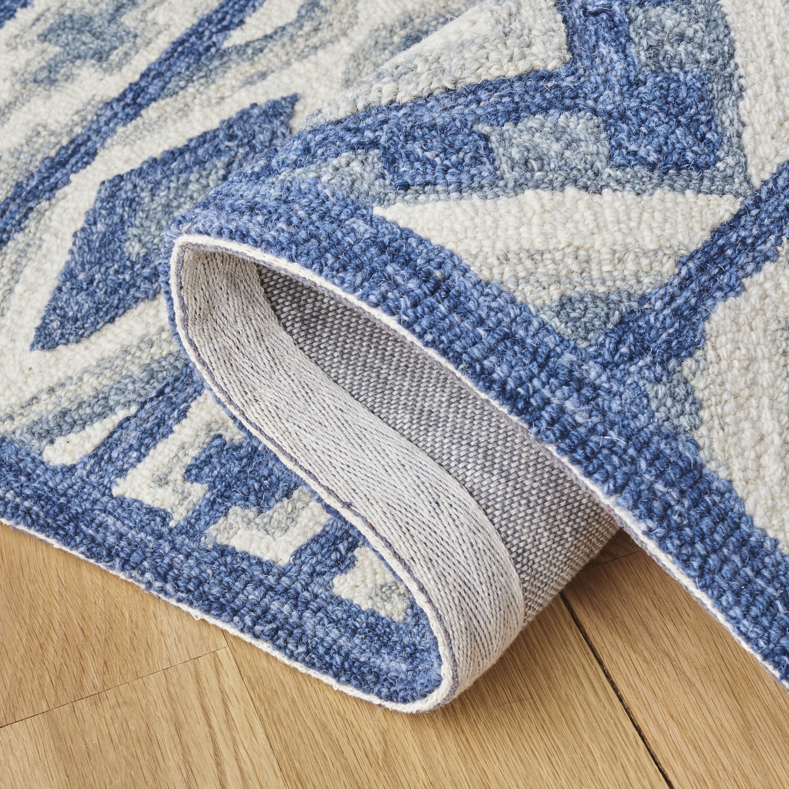 SAFAVIEH Roslyn Lena Geometric Area Rug, Blue/Grey, 9' x 12'