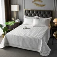 thumbnail image 3 of Colcha de lujo en la cama, cobertor de estilo europeo, manta multiusos, ropa de cama acolchada a cuadros, colchas, Sábana, colcha, 3 of 5