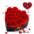thumbnail image 1 of Flores preservadas Vryblos Forever Red Roses en caja con forma de corazón, 1 of 7