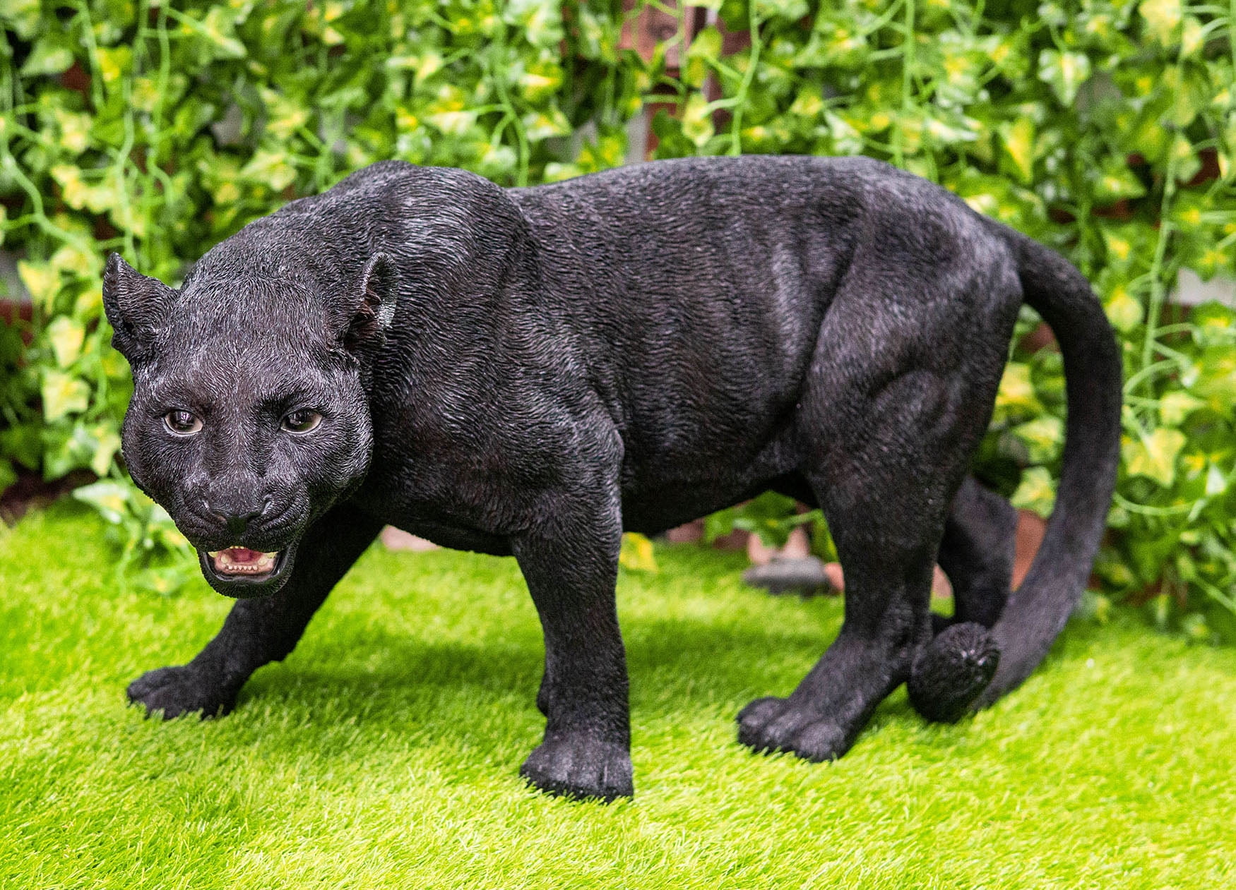 Grand Scale Realistic Black Panther Jaguar Leopard Prowling Statue 31