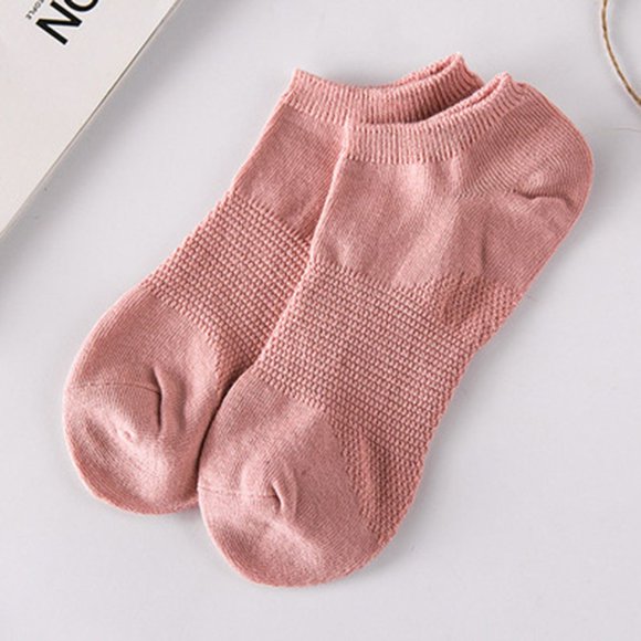 Chaussettes pour Femmes Couleur Unie Invisibles en Dentelle Chaussettes Courtes pour Femmes Pantoufles d'Été Fines Antidérapantes Chaussettes Bateau Femmes