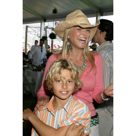 Christie Brinkley, Jack Cook Inside For Hamptons Classic Horse Show, Bridgehampton, Ny, September 04, 2005. Photo By Rob RichEverett Collection Celebrity (8 x 10)