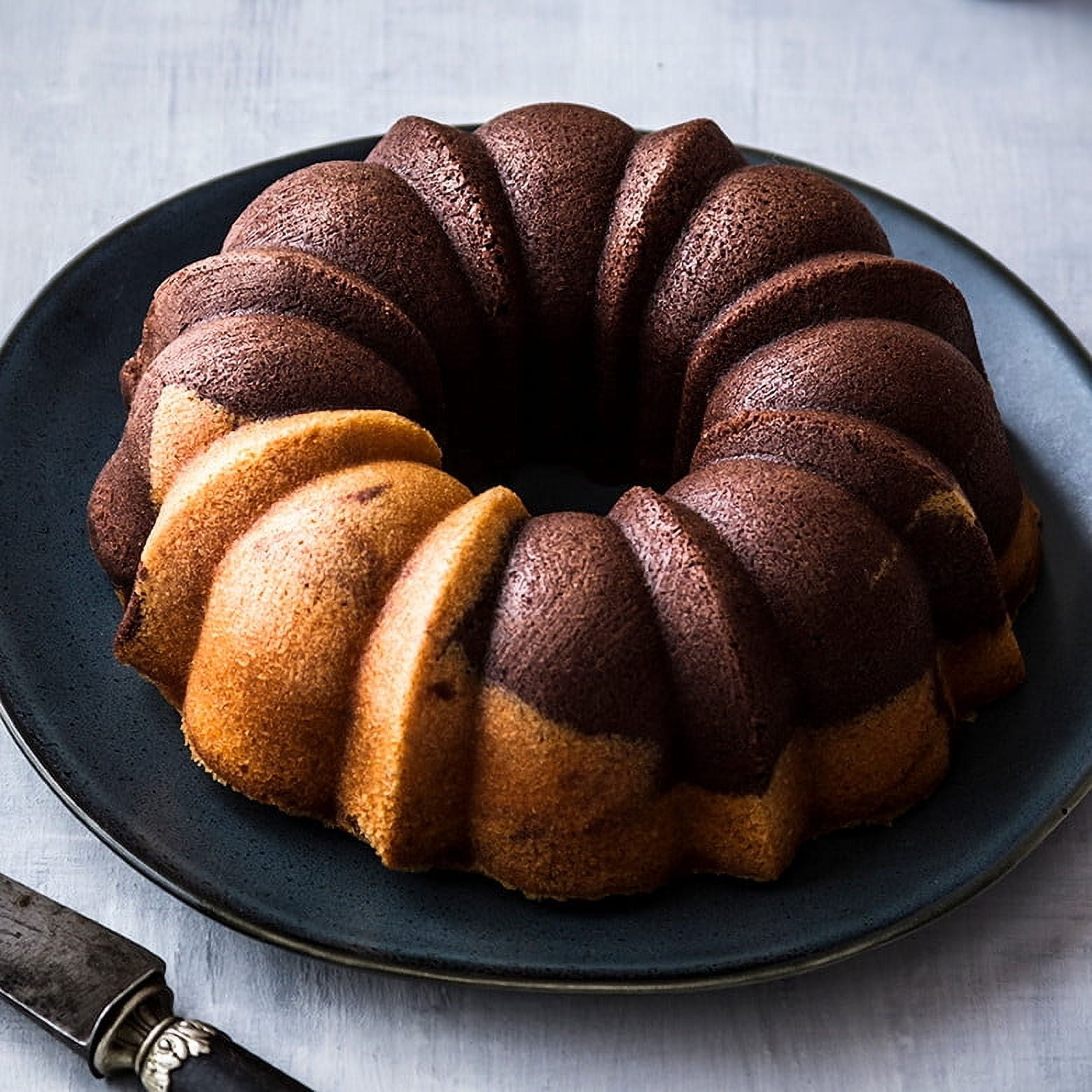 Nordic Ware Anniversary Bundt Pan