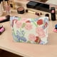 thumbnail image 5 of Bolsas de maquillaje de mano reutilizables con estampado floral para vacaciones, 1 pieza, tamaño mediano, blanco, rojo, rosa, algodón, 5 of 5