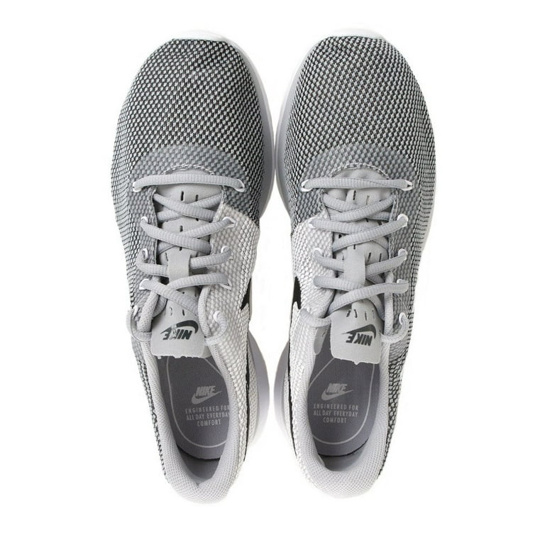 carbón corrupción distorsionar Nike 921669-001: Tanjun Racer Wolf Grey/Black/White Men's Running Sneakers  (12 D(M) US Men) - Walmart.com