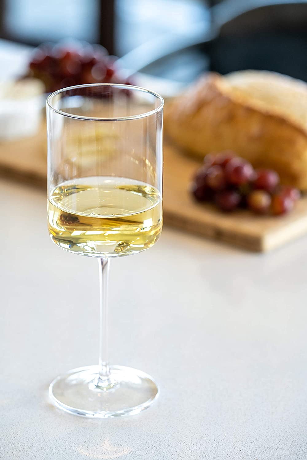 Aspen & Birch - Modern Wine Glasses Set of 4 - Red Wine Glasses or White Wine Glasses, Premium Crystal Stemware, Long Stem Wine Glasses Set, Clear, 15 oz, Hand Blown Glass Crafted by Artisans