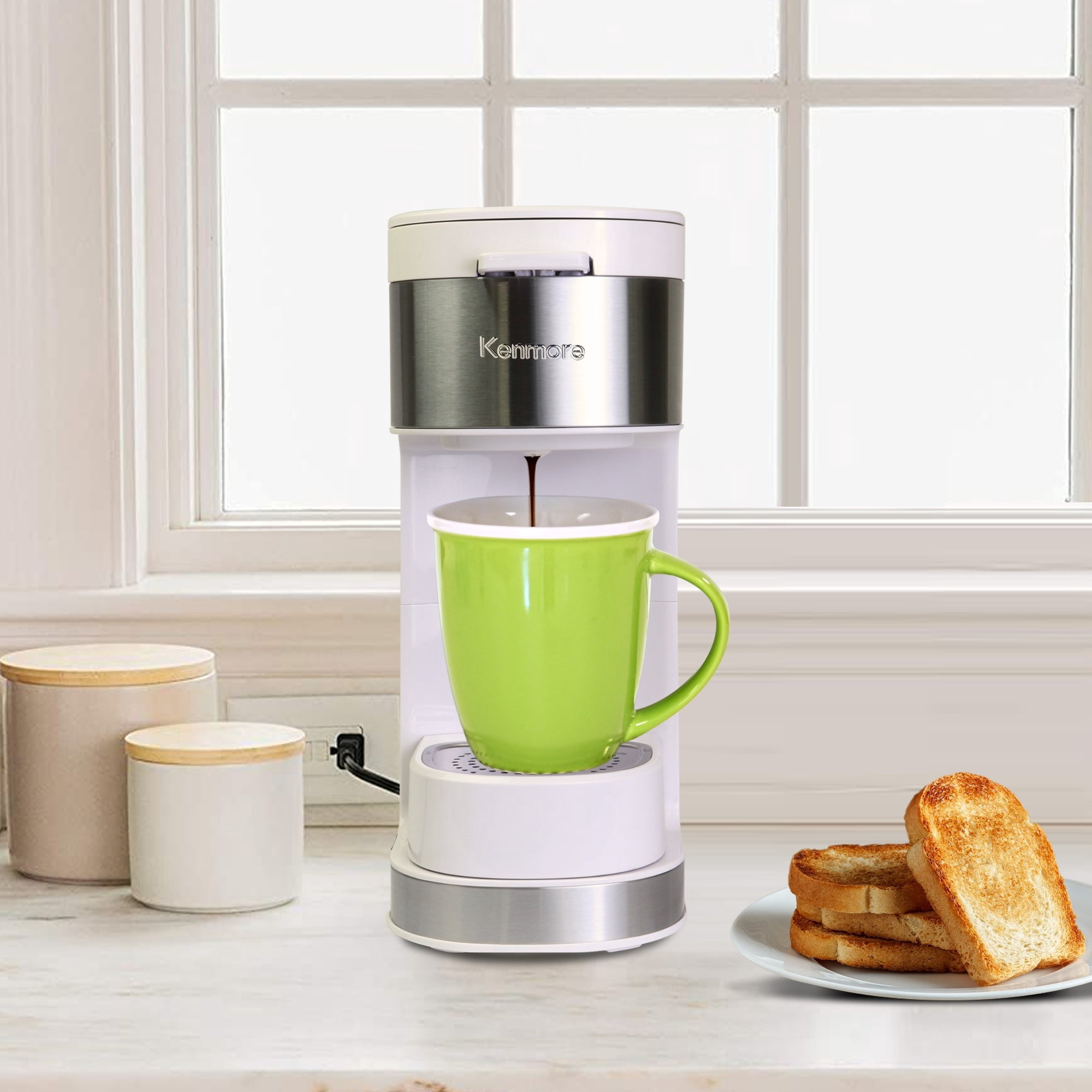 Kenmore Single Serve Coffee Maker with Stainless Steel Travel Mug, White