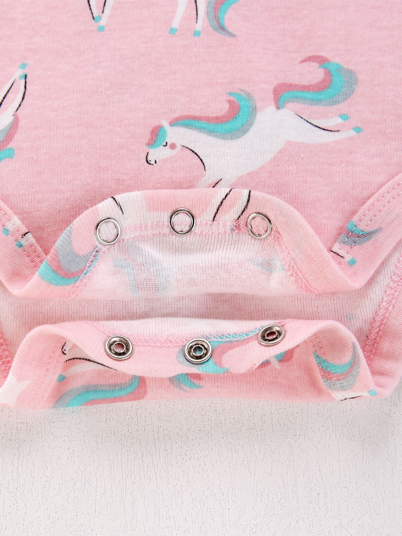 Bellafa 2-pack Long Sleeve Bodysuits One-piece 100% Organic Cotton for Infant Girls Floral Unicorn Onesies Baby Romper
