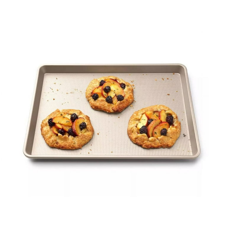 Non-Stick Pro Half Sheet Pan