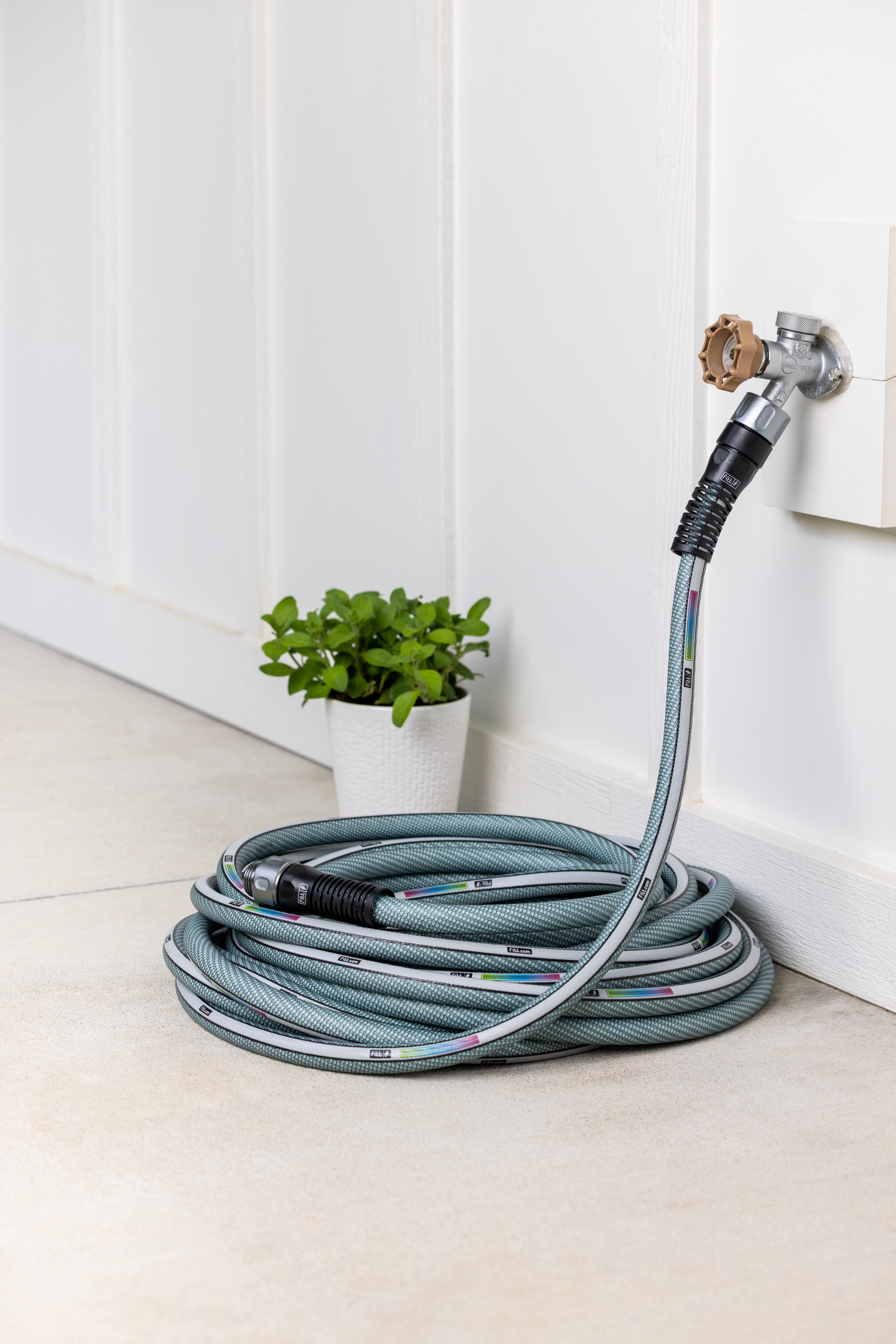 FITT Carbonlite Hybrid 5/8" x 25FT Hose