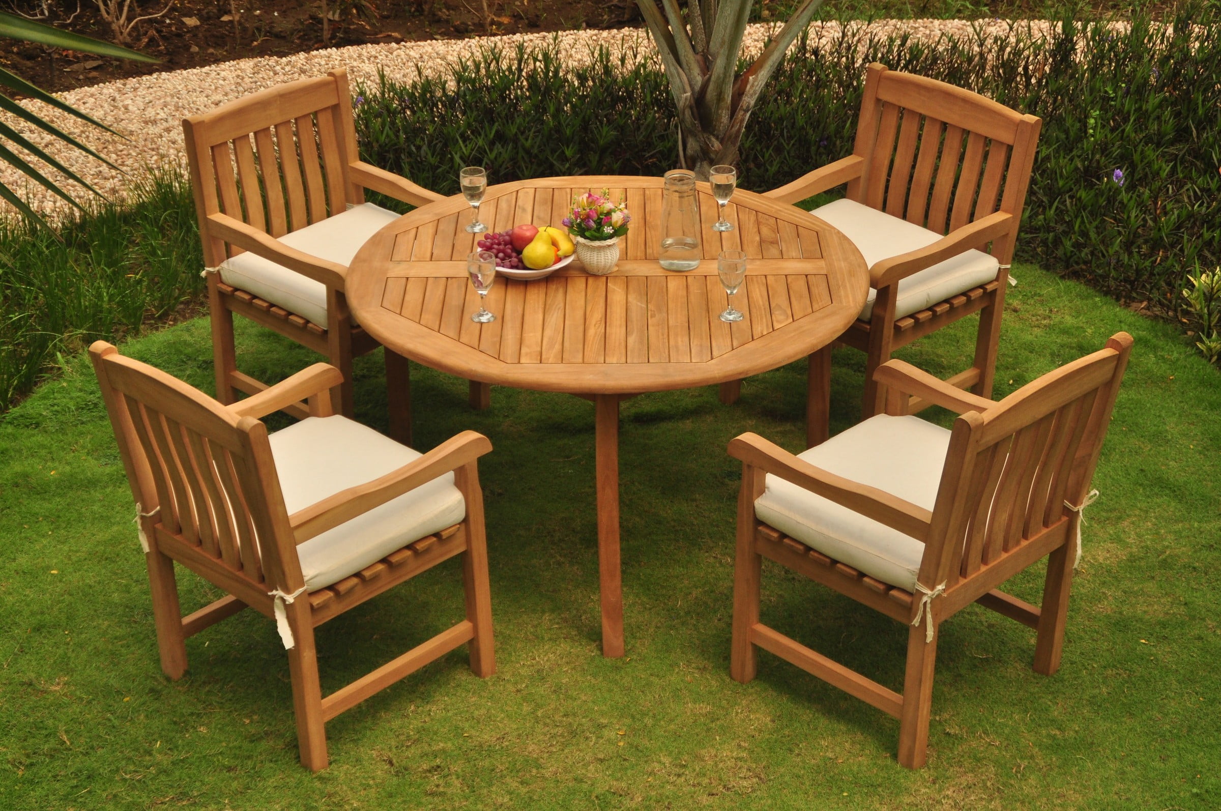 Teak Dining Set: 4 Seater 5 Pc: 52" Round Table And 4 Devon Captain/Arm