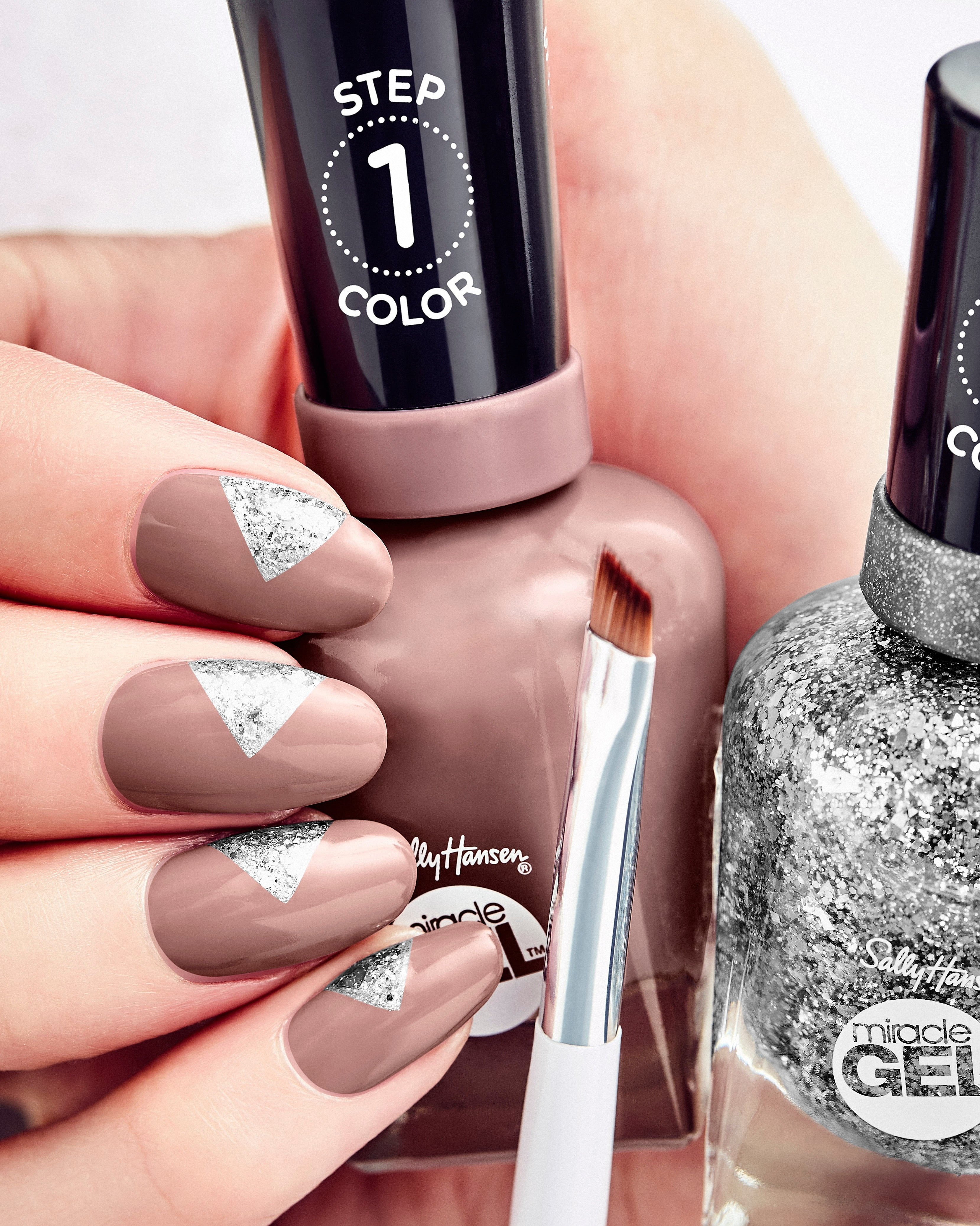 6 Trending Gel Nail Art Looks to Try at Home This Autumn
