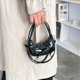 thumbnail image 5 of Bolso de mano con lazo para debajo del brazo, bolso bandolera versátil, bolso de almacenamiento para exteriores, bolso de PU, 5 of 6