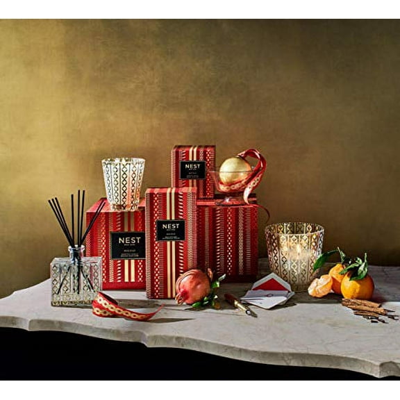 NEST Fragrances Classic Candle- Holiday , 8.1 oz