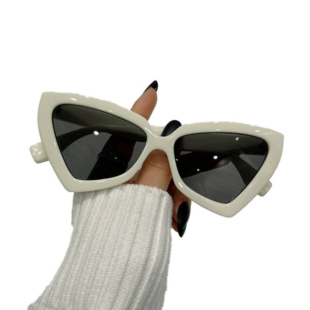 Lunettes de Soleil pour Femmes Polygonales à Grande Monture avec Lentille Intégrée Couleur Vraie Mode Anti-UV Voyage Lunettes de Soleil