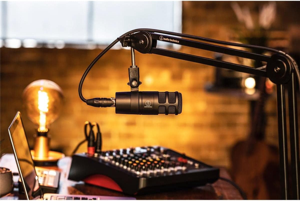 Audio-Technica AT2040 Hypercardioid Dynamic Podcast Microphone (at 2040), XLR,Black