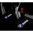 thumbnail image 1 of El juego de luces de bienvenida de 2 piezas es adecuado para la luz de proyección del logotipo del automóvil BMW, la luz de puerta modificada LED de BMW y la iluminación ambiental (estilo 3)., 1 of 4
