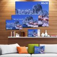 thumbnail image 3 of Cabanes de Pêcheurs en Hiver - Art Mural Moderne sur Toile, 3 of 4