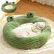 thumbnail image 1 of Mom's Best Cama redonda calentable para gatos y perros, con forma de rana, de 50 cm, color verde menta, 1 of 5