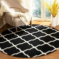 thumbnail image 3 of Safavieh Dhurries Grey Contemporary Rug - Runner 2'6" x 6', 3 of 5