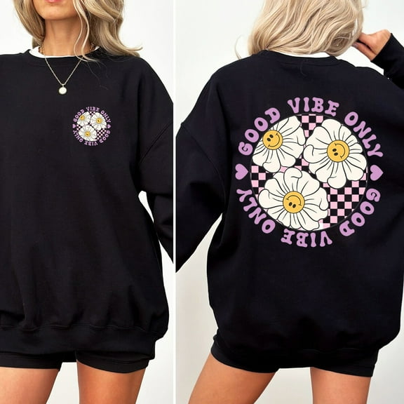 Good Vibes Only Sweatshirt - Retro Smiley Daisy Flowers Crewneck, Aesthetic Cute Oversized Pullover.
