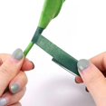 thumbnail image 4 of Cinta de tallo Floral para ramos de flores artificiales, cinta verde autoadhesiva para envolver, suministros de decoración de fiesta de boda, 4 of 5
