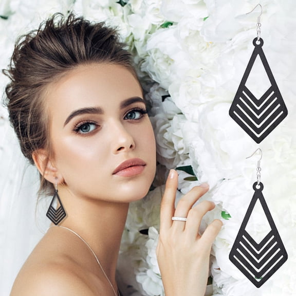 KeirineCC Brief And Fashionable Wood Hollow Geometric Earrings Earrings Earrings New European And American Wood Earrings