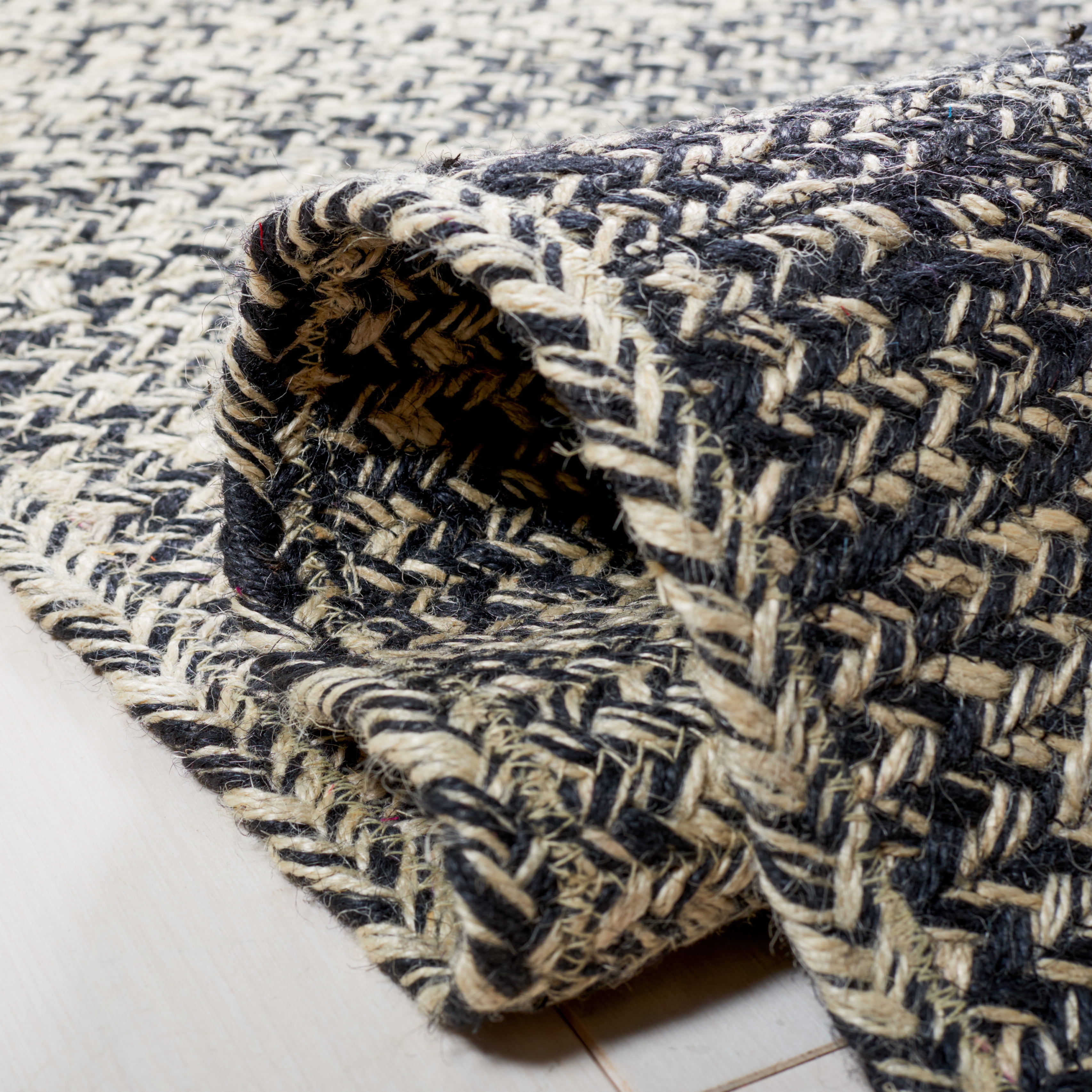 SAFAVIEH Natural Fiber Arda Gradient Area Rug, Natural/Black, 8' x 10'