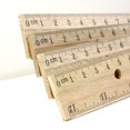 thumbnail image 2 of Regla de madera BAZIC de 30 cm con un solo borde metálico para escuela, paquete de 1, 2 of 7