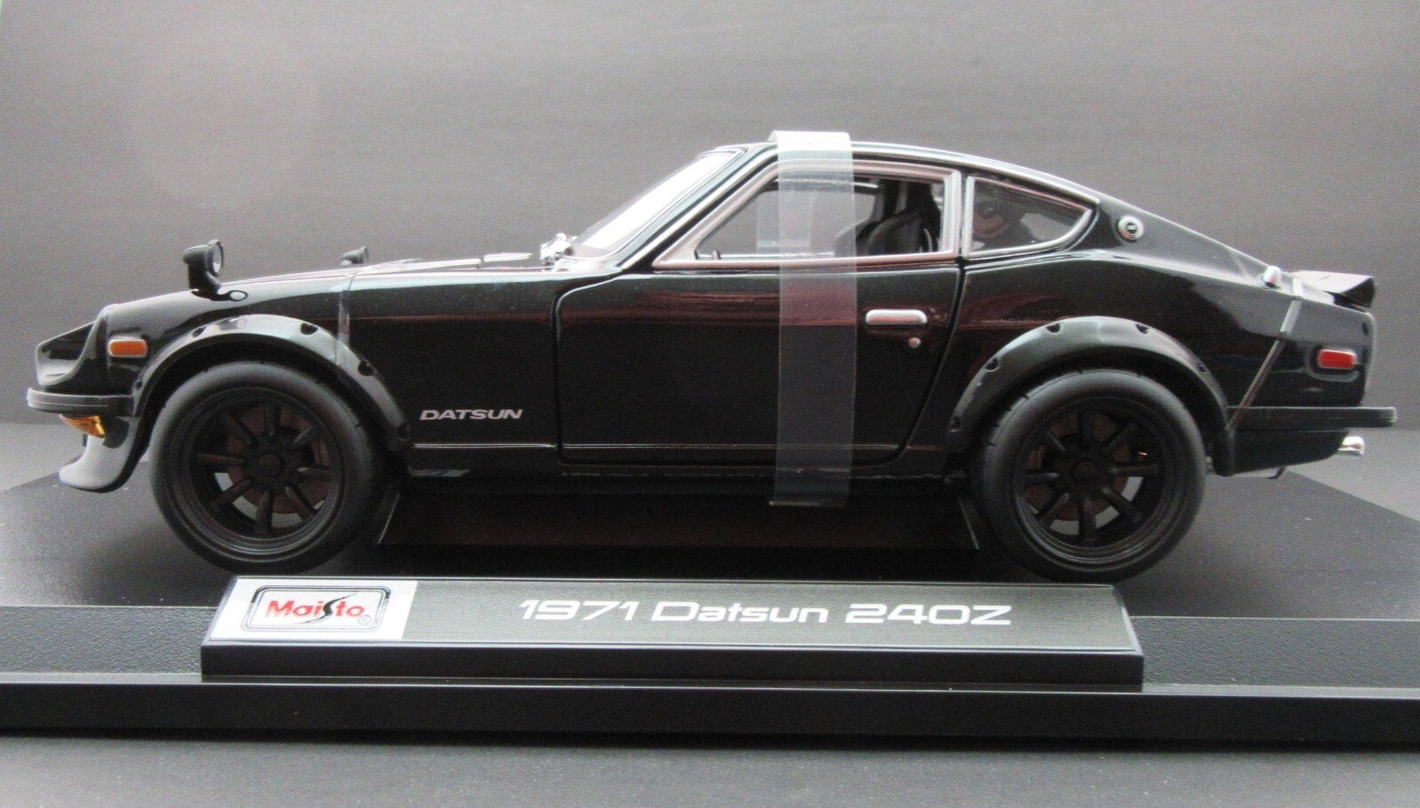 1971 Datsun 240Z Black 1:18 Metal Die Cast Maisto - Walmart.com