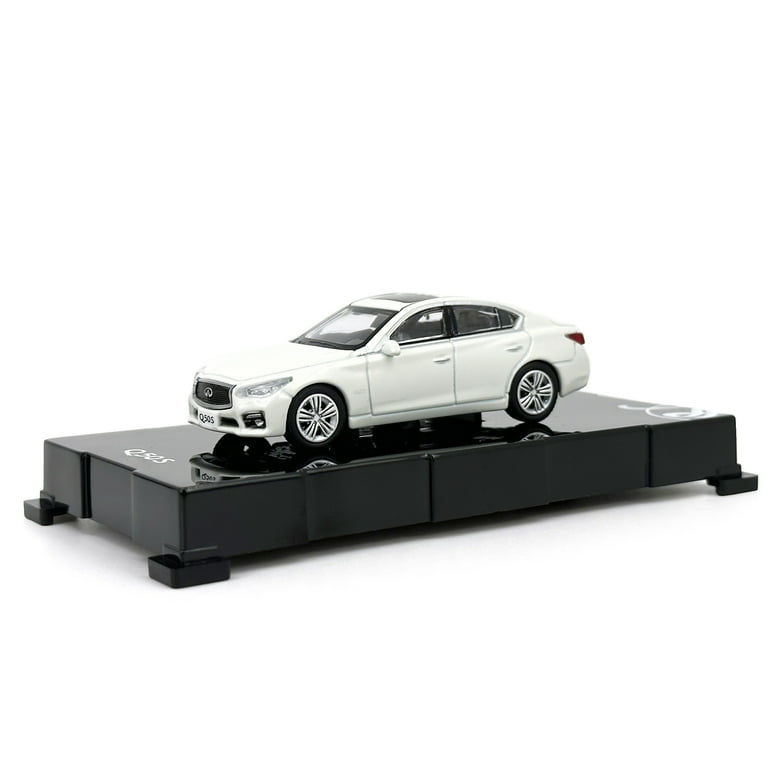 Paudi Model Infiniti Q50S White Diecast Toy Car, 1:64 Scale