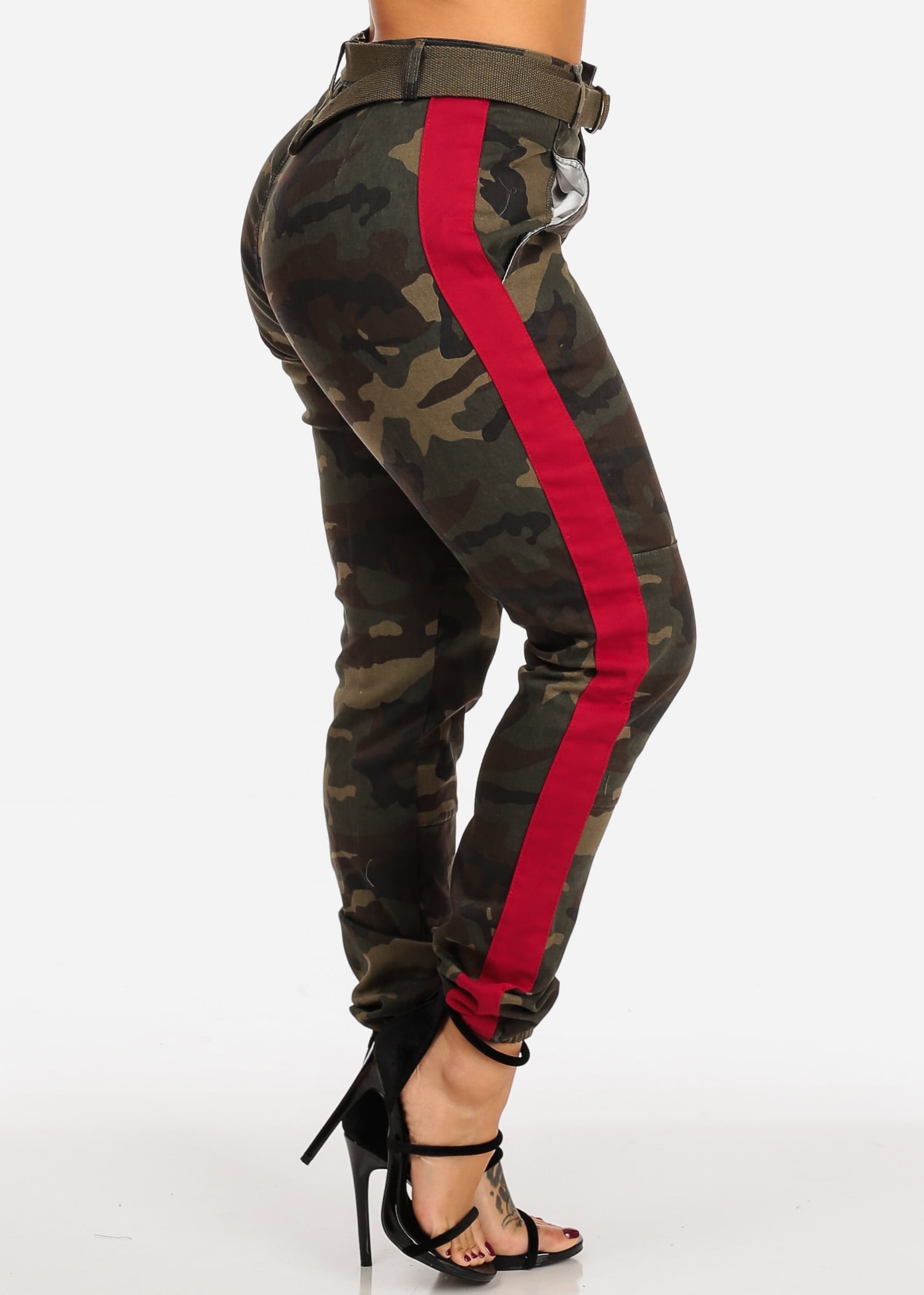 camo jeans with red stripe