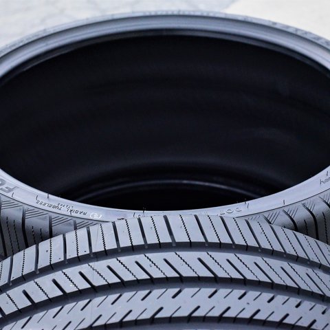 Atlas Tire Force UHP 295/40R20 110W High Performance a/s All Season Tire simolary.com 29 Atlas Tire Force UHP 295/40R20 110W High Performance a/s All Season Tire Simolary simolary.com 29