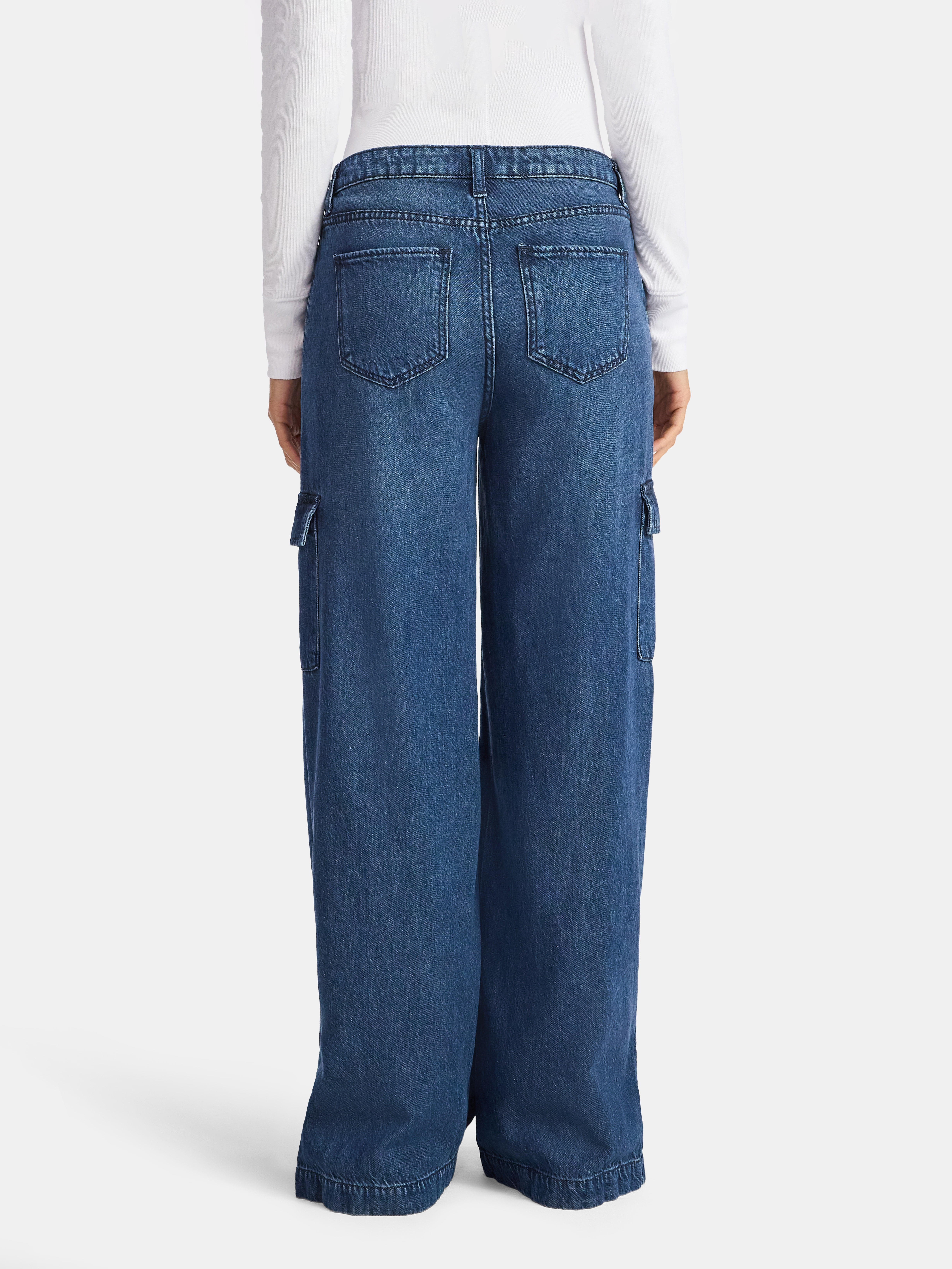 Time and Tru Women's Wide Leg Cargo Jeans, 31" Inseam, Sizes 0-20