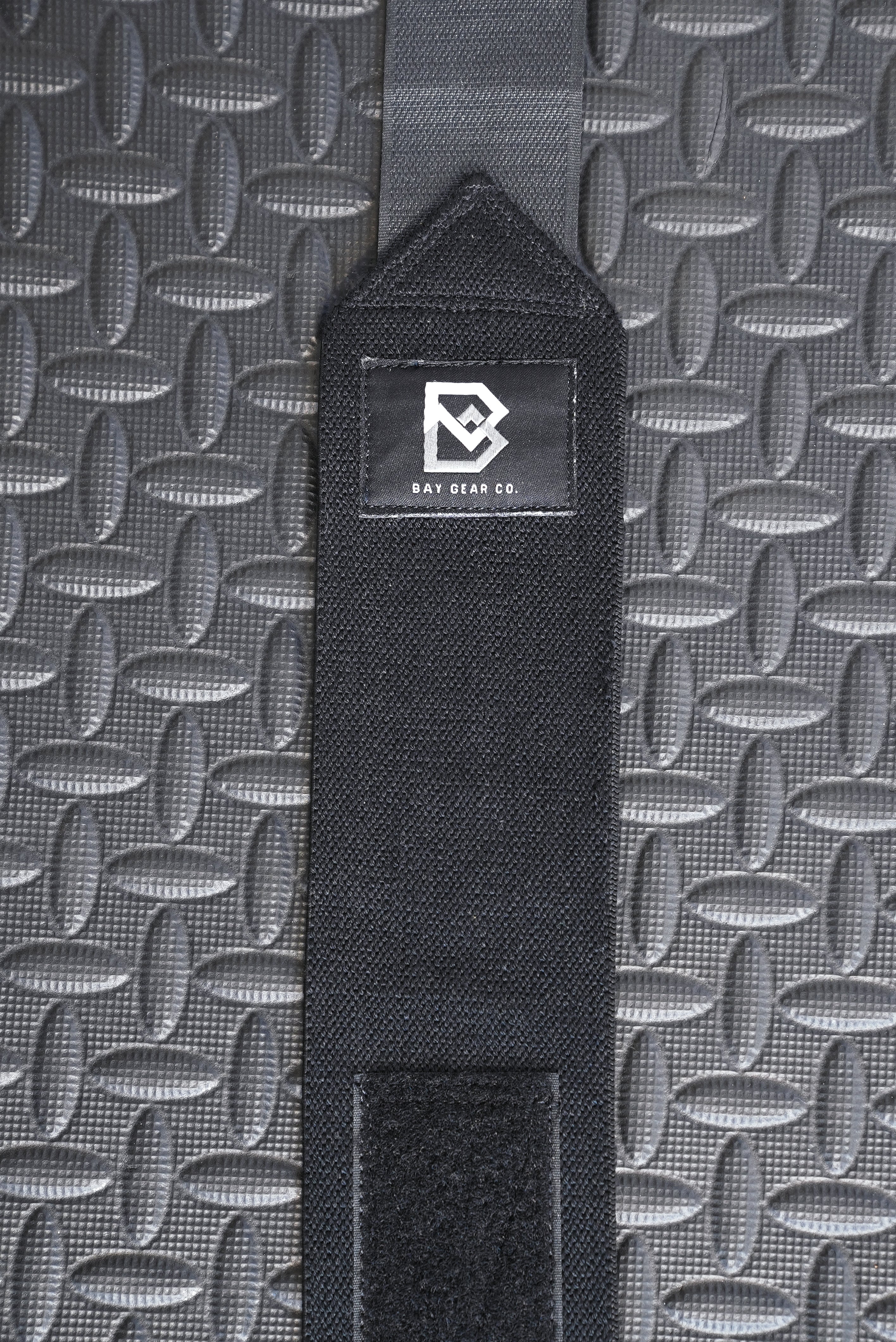 Bay Gear Co. Weightlifting Elbow Wraps (1 Pair) - Flexible Elbow Compression Strap & Joint Support Brace - For Bench Press, Powerlifting, Overhead Pressing and Heavy Lifts - Black