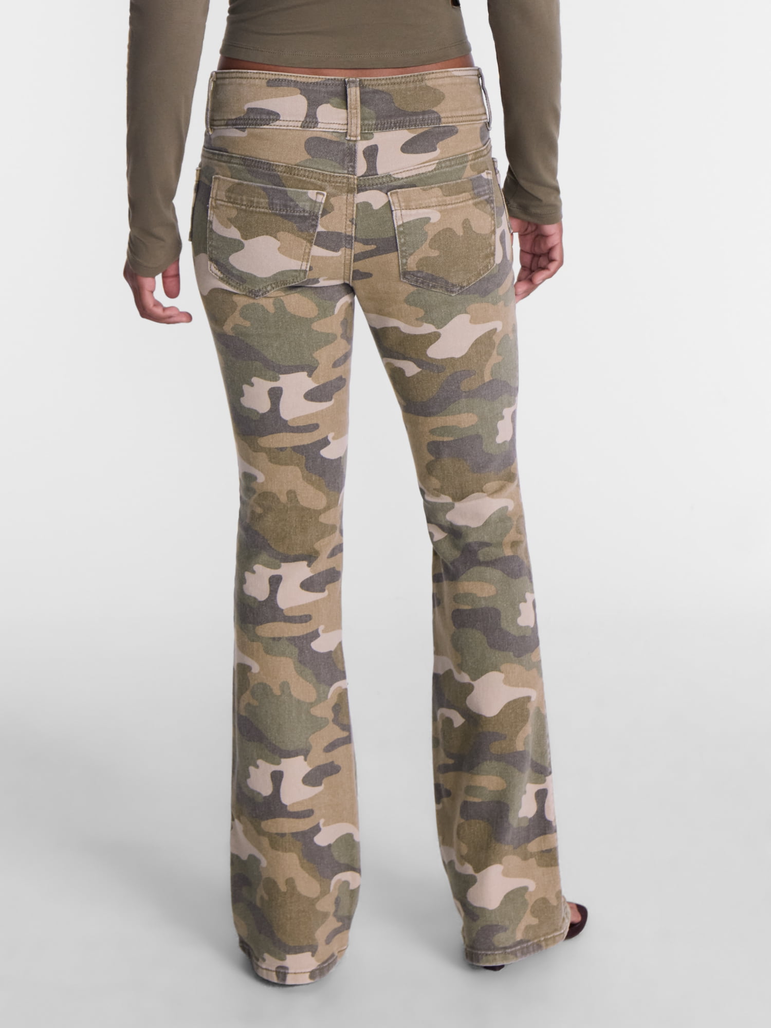No Boundaries Extended Tab Bootcut Jeans, 31.5'' Inseam, Women’s 00-20
