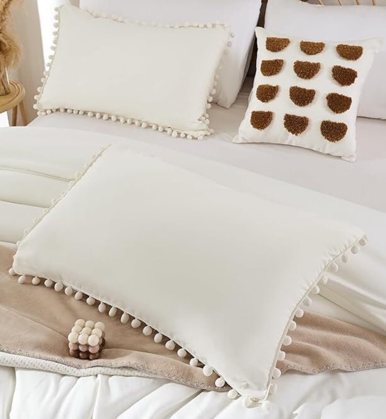Duvet Cover Set For Bedroom Pompom Boho Bedding Set Breathable Ivory Quilt Cover 8Corner tie For Closure Zipper Bohemian Bedding Set