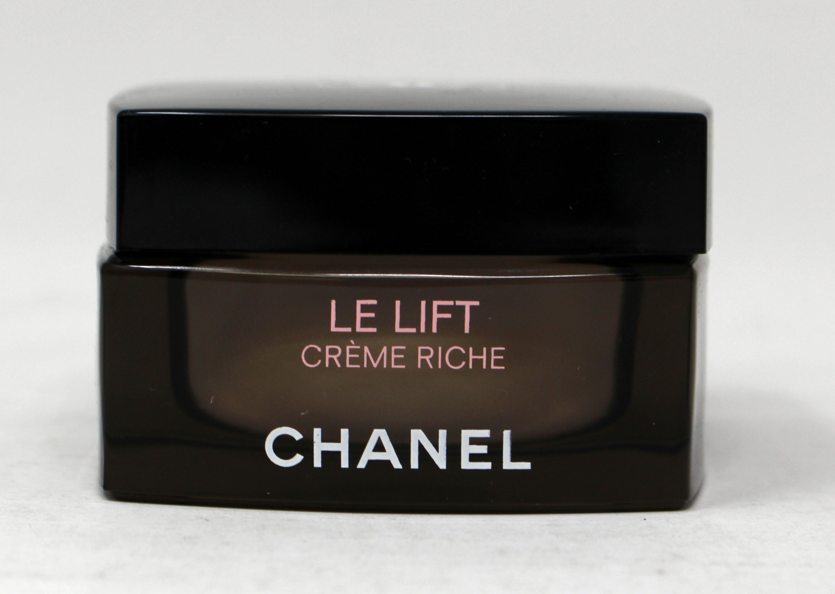 Chanel le lift crème riche. Chanel le lift crème riche. Chanel le lift creme. Chanel creme riche. Chanel creme riche.