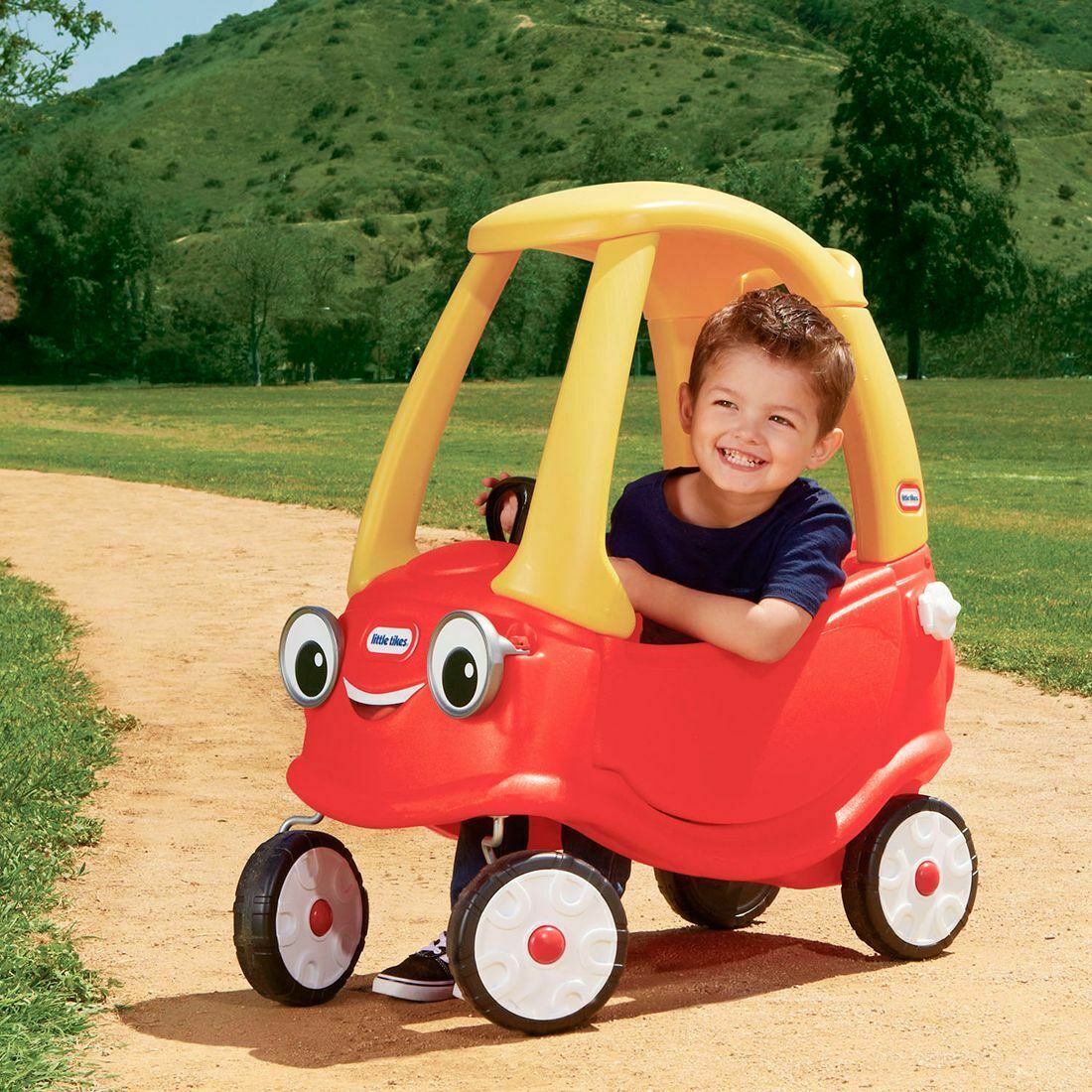 Little Tikes Cozy Coupe Ride On Toy for Toddlers and Kids! - image 2 of 5