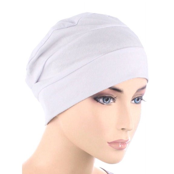 3-Seam Chemo Cloche Cap in White