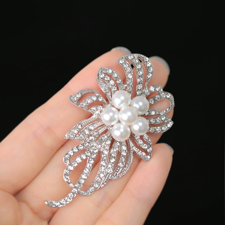 White Jewelry Pearl Broaches For Women Large Flower Brooch For Women  Wedding Gift Box 