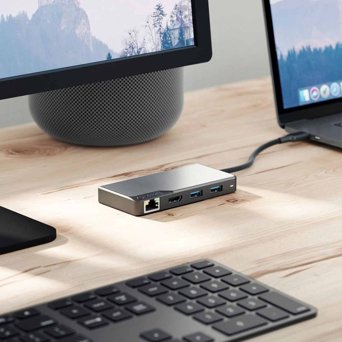 ALOGIC USB-C Fusion ALPHA 5-in-1 Hub - 1 x HDMI 4K@60Hz, 2 x USB-A (USB 3.0), 1 x Gigabit Ethernet, 1 x USB-C (Data & PD) - Space Grey