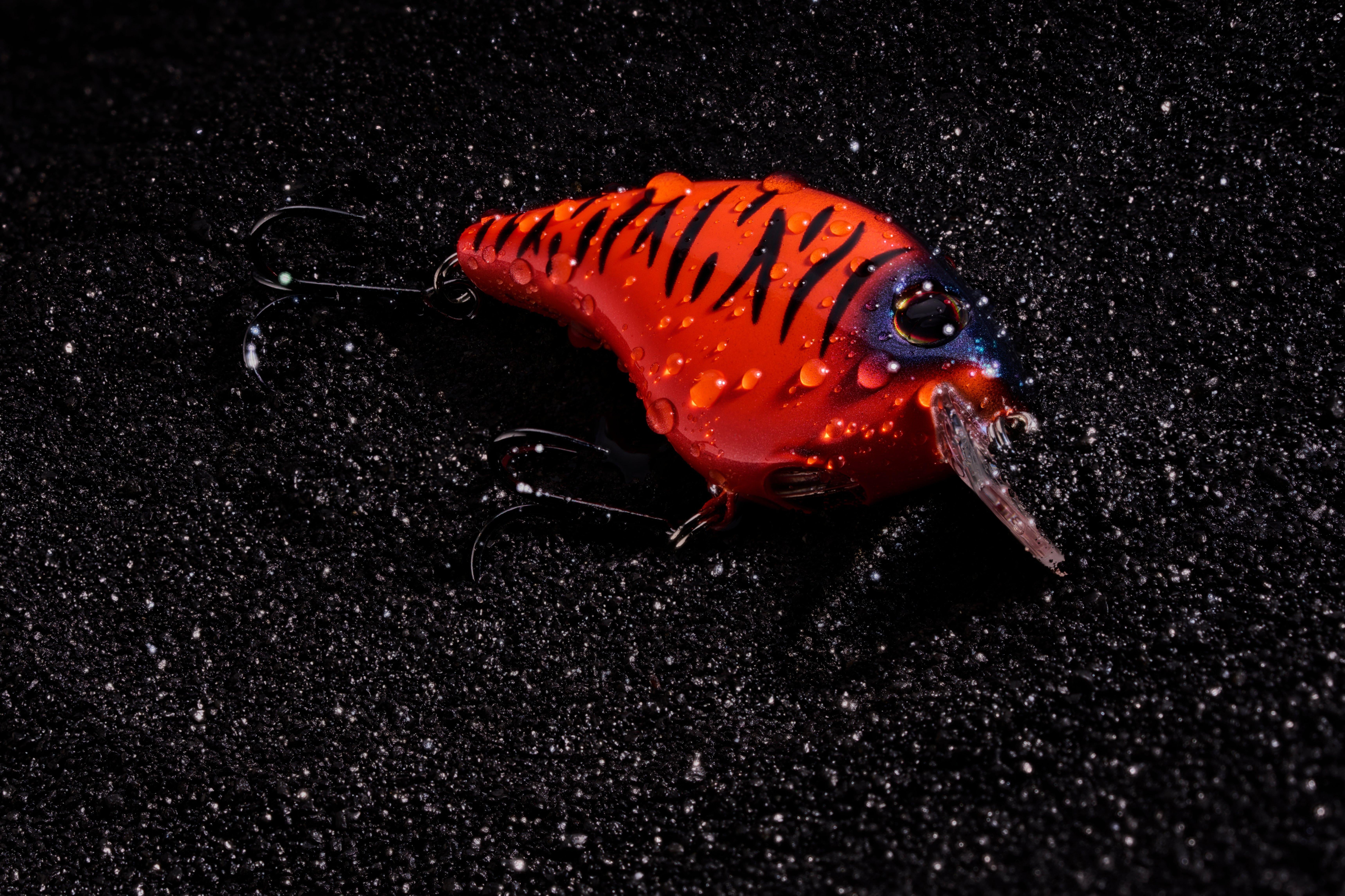 Berkley Clickin’ Frittside Lure, Firetail Green Craw, 5 Junior (1/4 oz)