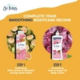 thumbnail image 4 of St. Ives Gel Douche Exfoliant Citron Rose & Mandarine Orange 16 Fl Onces, 4 of 5