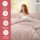 thumbnail image 4 of ALVANA Set de Edredón 3 Piezas Acolchado Extra Grande Hipoalergénico Relleno Suave de Microfibra Down Alternative Ideal para Todo el Año Uso como Edredón o para Funda Duvet, 4 of 6