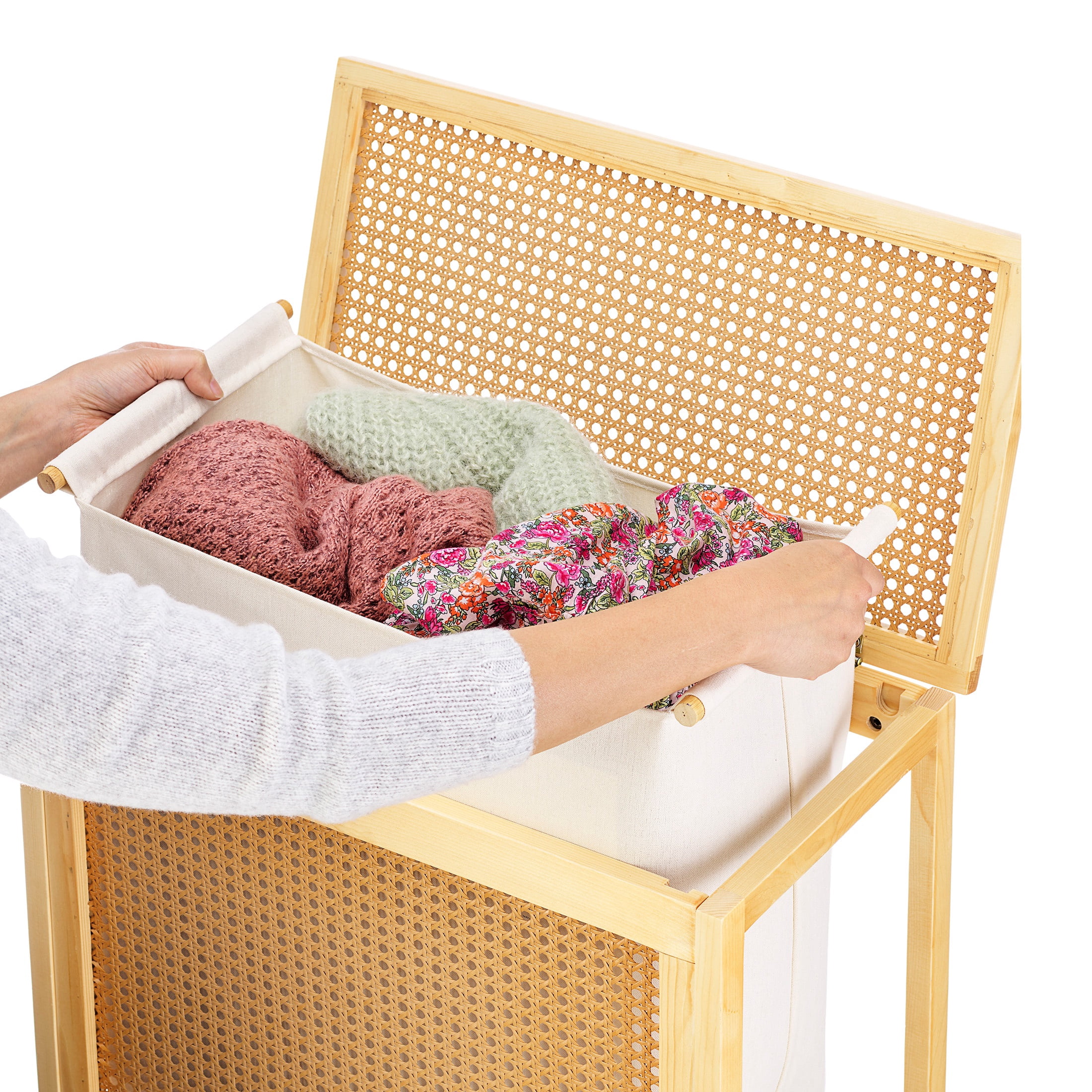 Whitmor Faux Rattan Lidded Laundry Basket with Removable Polycotton Liner