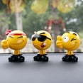 thumbnail image 2 of Muñeca de cabeza móvil creativa para decoración de coche, paquete de vehículo, linda muñeca de personalidad de dibujos animados, accesorios interiores de automóvil, 1 pieza Hahu, 2 of 5