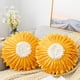 thumbnail image 2 of Funda de almohada con diseño de girasol y margaritas pequeñas para la cama, funda de almohada con diseño de girasol y flores para la oficina, 2 of 6
